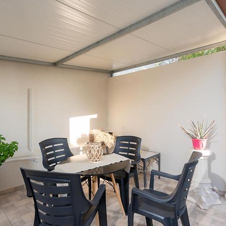 Mtc-Sfs Apartment By The Sea And Airport Pórto Ráfti 外观 照片